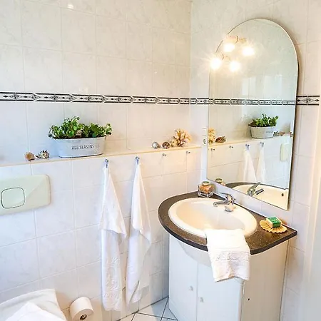 Holiday home Ostseeferienpark Seepferdchen Haus B Usedom 24D Ostseebad Nienhagen